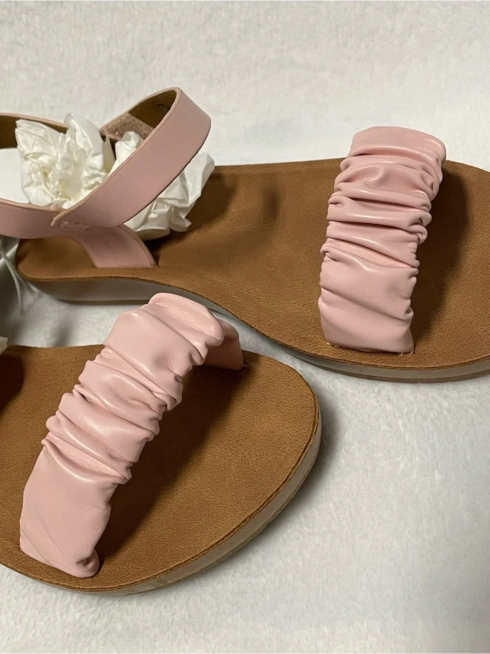 Lucky Brand “Grace” Youth Leather Sandals